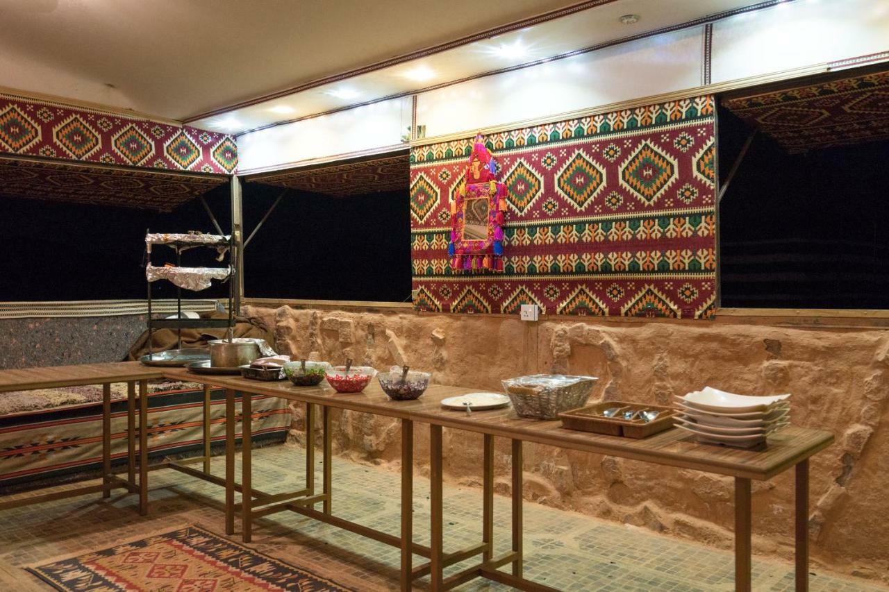 Hala Rum Camp Wadi Rum Exterior foto